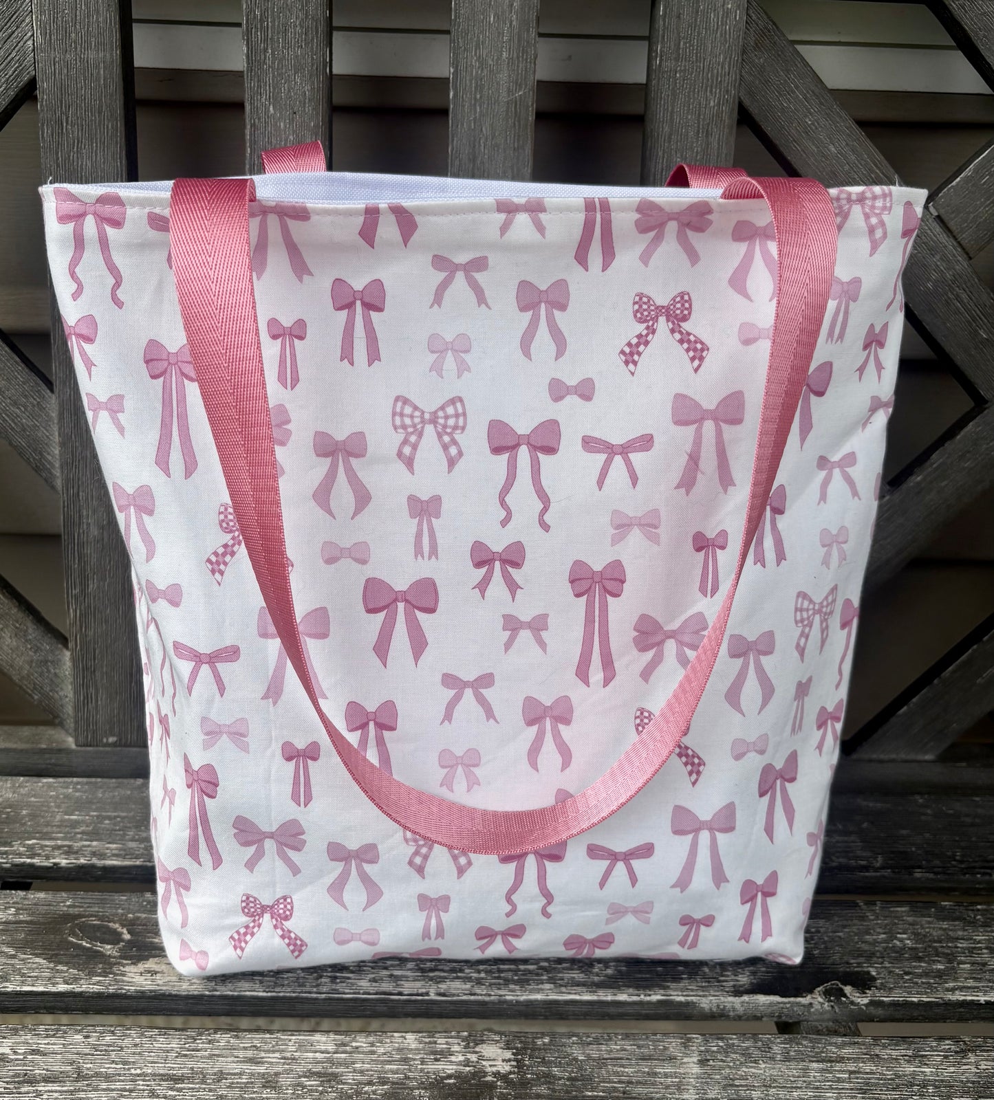 Bow tote