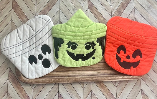 Spooky bucket mug rugs